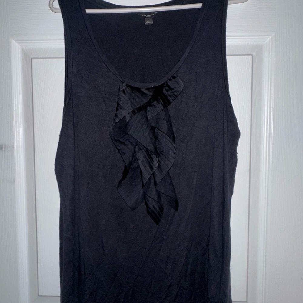 Ann Taylor Black Ruffled Sleeveless Tank Top